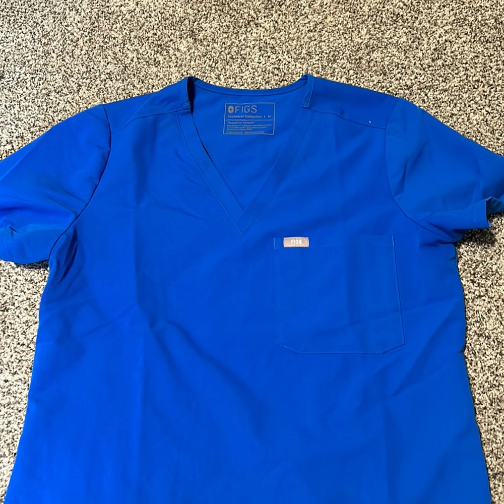 Women’s Figs blue scrub top